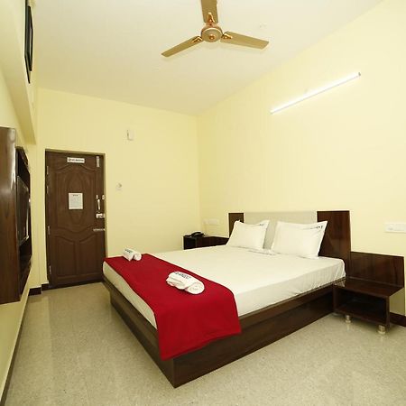 Akash Residency Hotel Rameshwaram Exterior photo