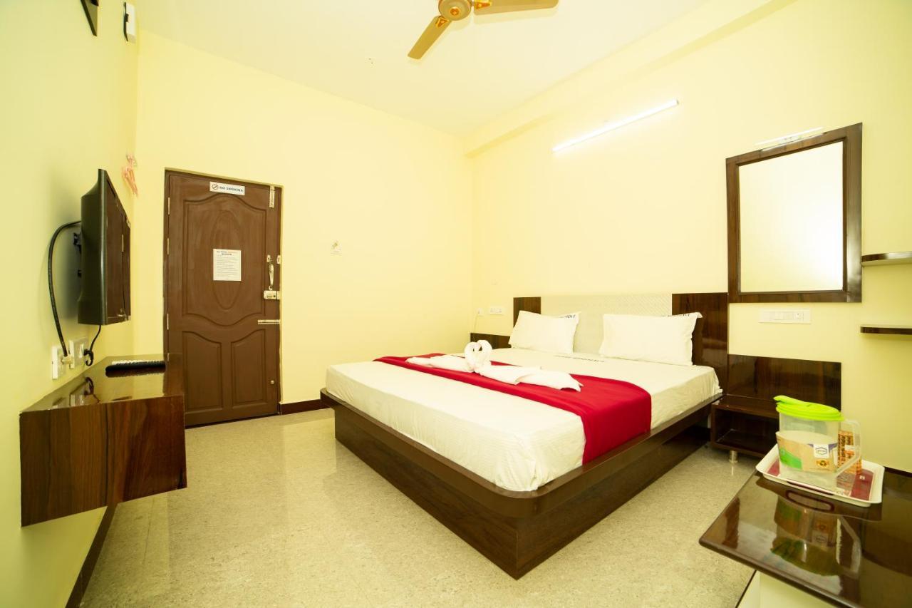 Akash Residency Hotel Rameshwaram Exterior photo