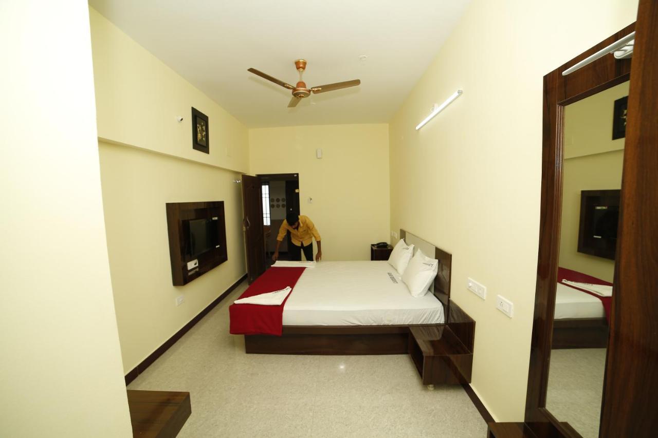 Akash Residency Hotel Rameshwaram Exterior photo